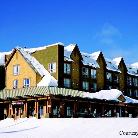 Chateau Big White Exterior photo